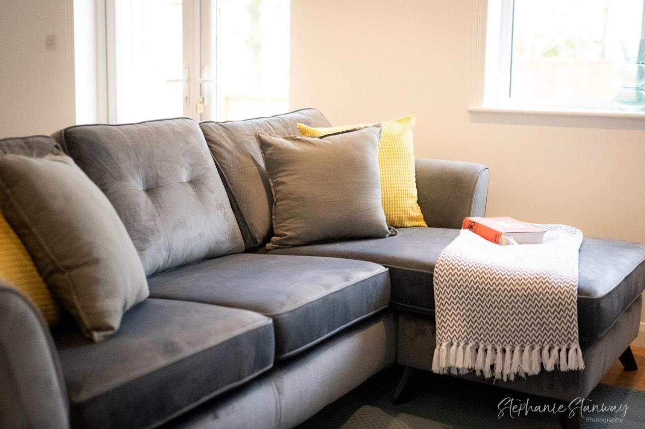 The Lookout, Modern Home From Home, Sleeps 5, With Private Parking & Outside Terrace St Ives  Luaran gambar